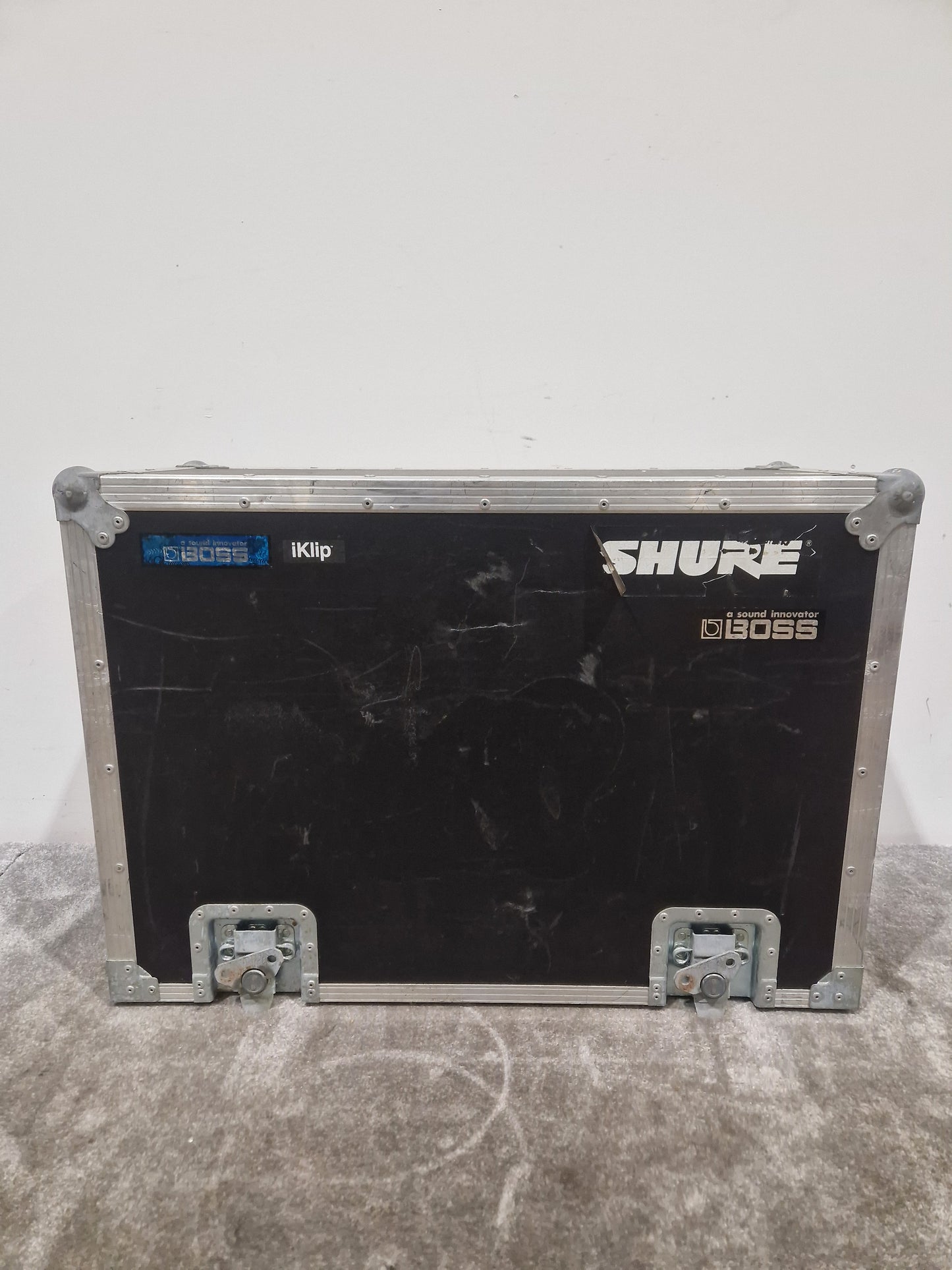 Boss Wheel ON Flight Case, Internal Foam Protection - Durable Transport Solution - Good