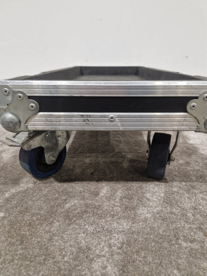 Boss Wheel ON Flight Case, Internal Foam Protection - Durable Transport Solution - Good