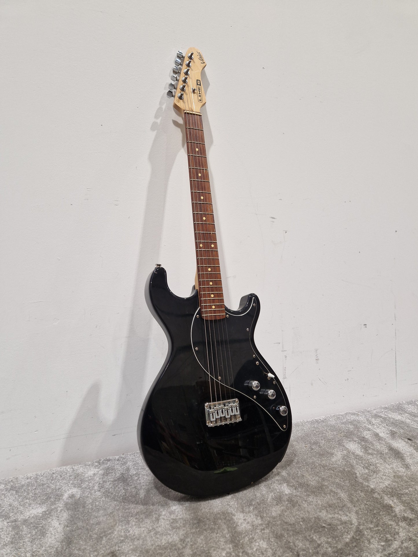 Line 6 Variax Guitar - Modeling Electric - Spares or Repair