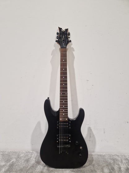 Dean Vendetta Black - Solid Body Electric Guitar - Very Good w/ New Strings