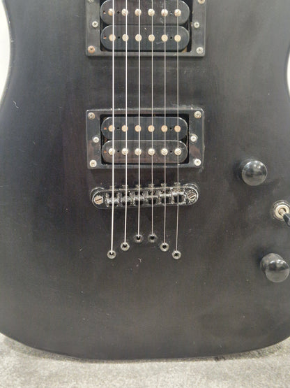 Dean Vendetta Black - Solid Body Electric Guitar - Very Good w/ New Strings