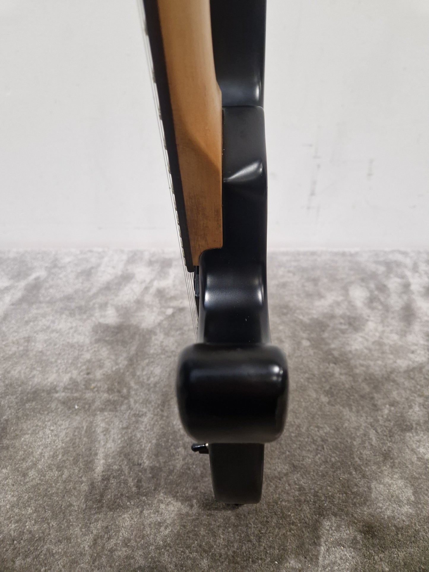 Dean Vendetta Black - Solid Body Electric Guitar - Very Good w/ New Strings