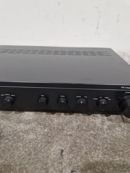 Cambridge Audio P70 Integrated Amlifier - High-Performance Audio - Excellent w/ Power Supply