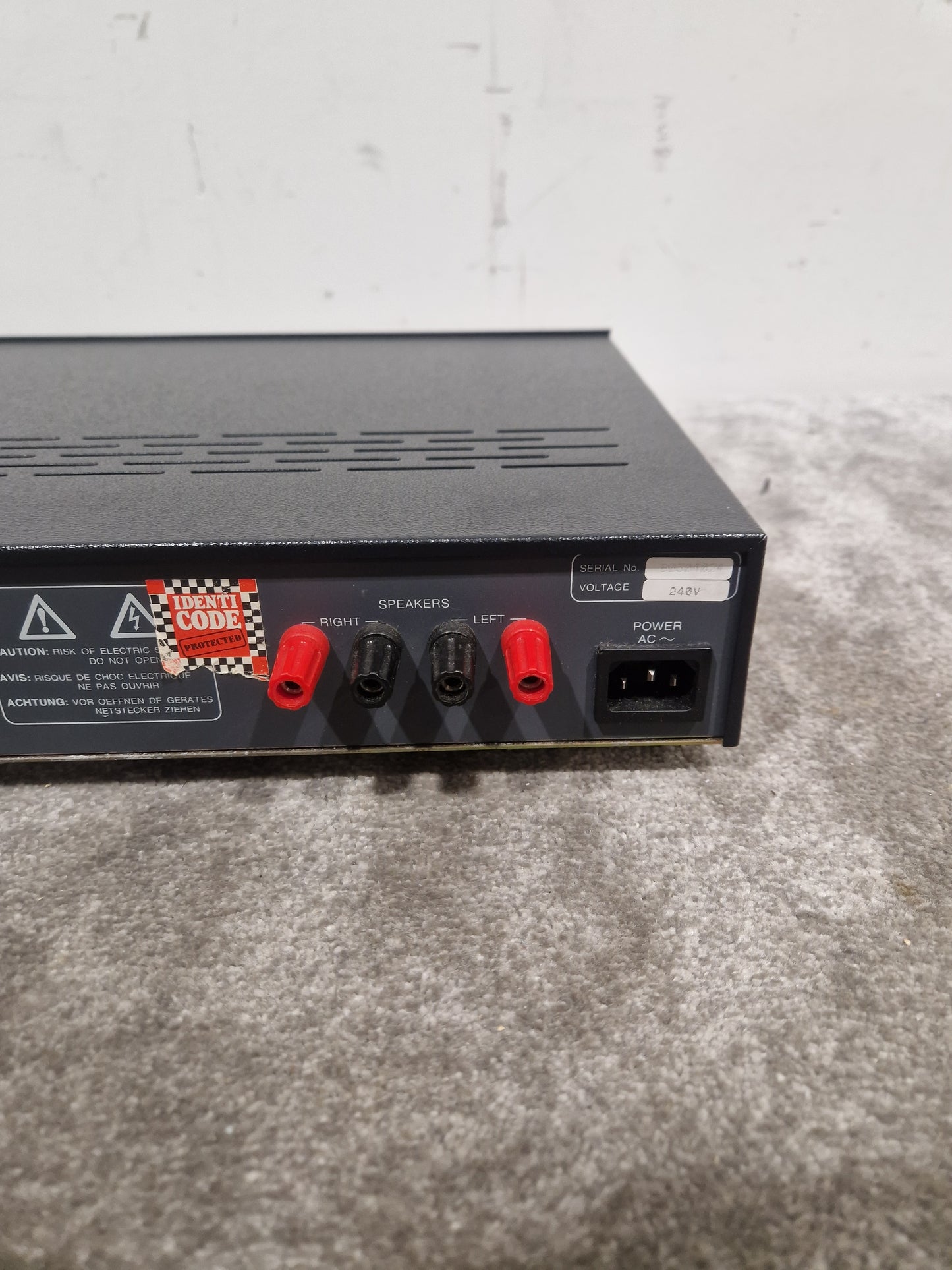 Cambridge Audio P70 Integrated Amlifier - High-Performance Audio - Excellent w/ Power Supply