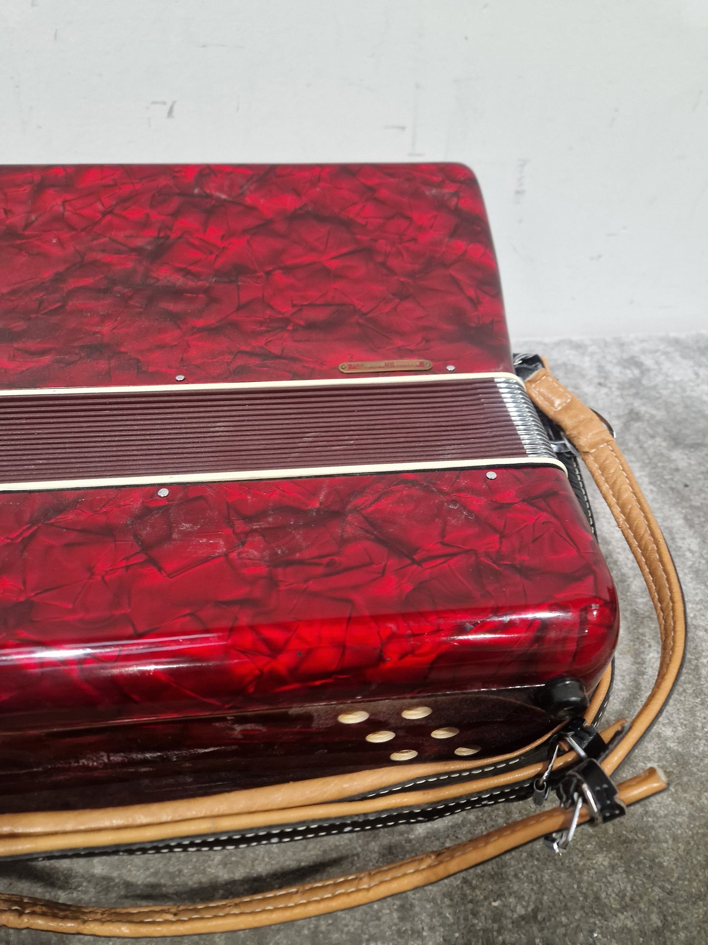 Parrot Accordion 1407 48 Bass 34 Key - Compact Design - Excellent w/ Hard Case