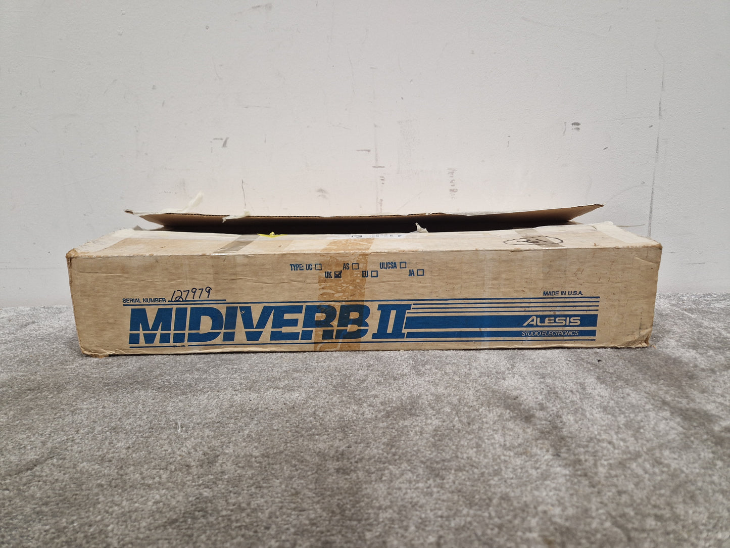 Alesis Microverb 2 - Digital Reverb Unit - Spares or Repair w/ Original Box