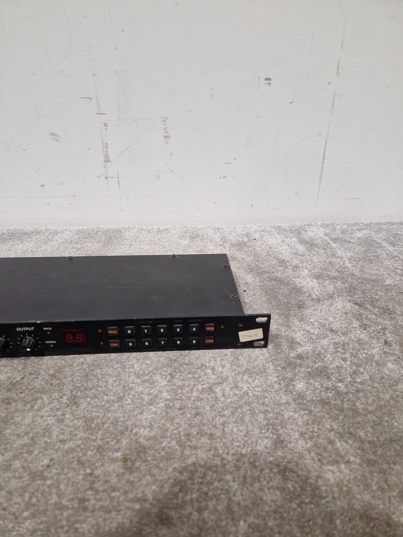 Alesis Microverb 2 - Digital Reverb Unit - Spares or Repair w/ Original Box - Image 2