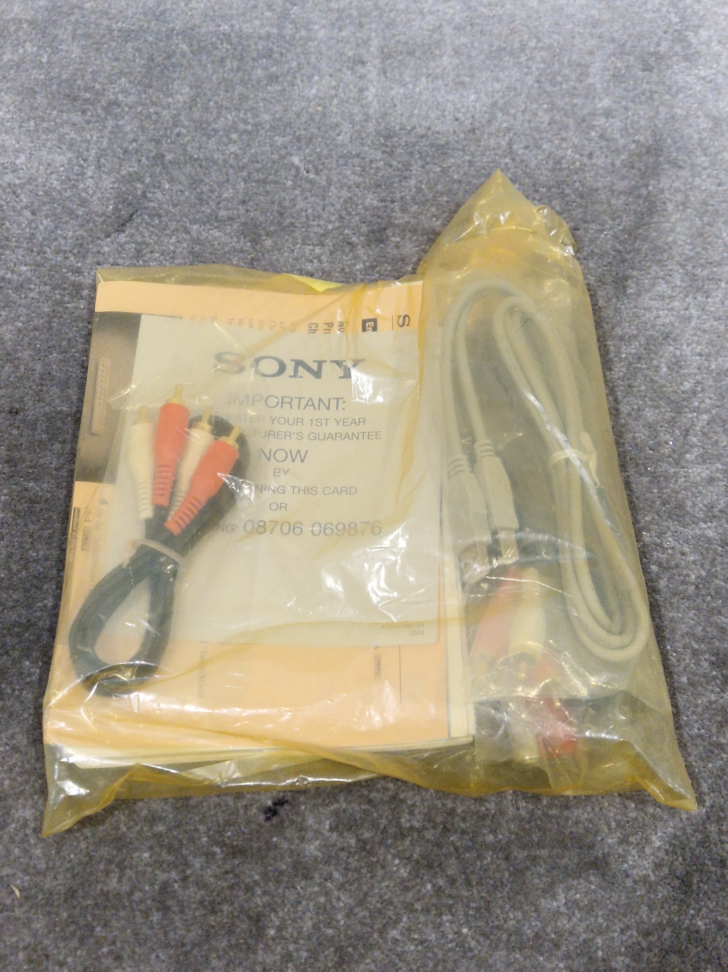 Sony MDS-JE780 - Minidisc Recorder - Spares or Repair w/ Original Box & Remote