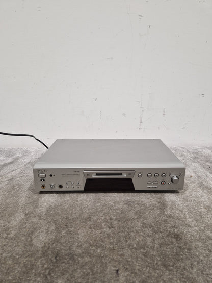 Sony MDS-JE780 - Minidisc Recorder - Spares or Repair w/ Original Box & Remote