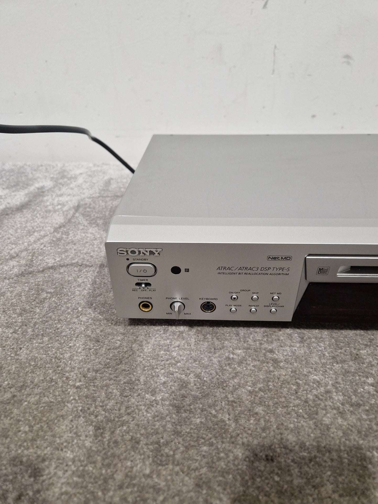 Sony MDS-JE780 - Minidisc Recorder - Spares or Repair w/ Original Box & Remote