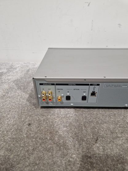 Sony MDS-JE780 - Minidisc Recorder - Spares or Repair w/ Original Box & Remote