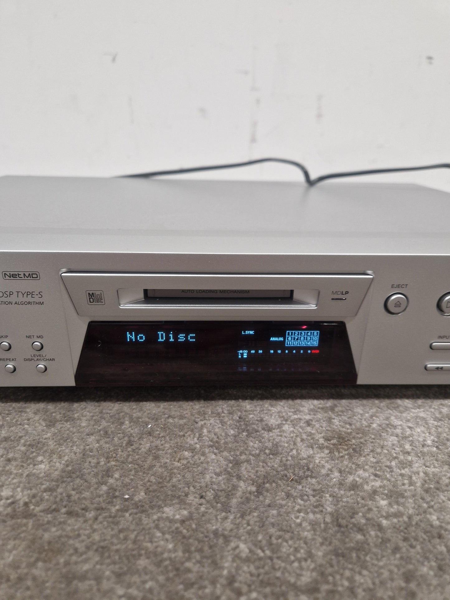 Sony MDS-JE780 - MiniDisc Player - Spares or Repair w/ Remote