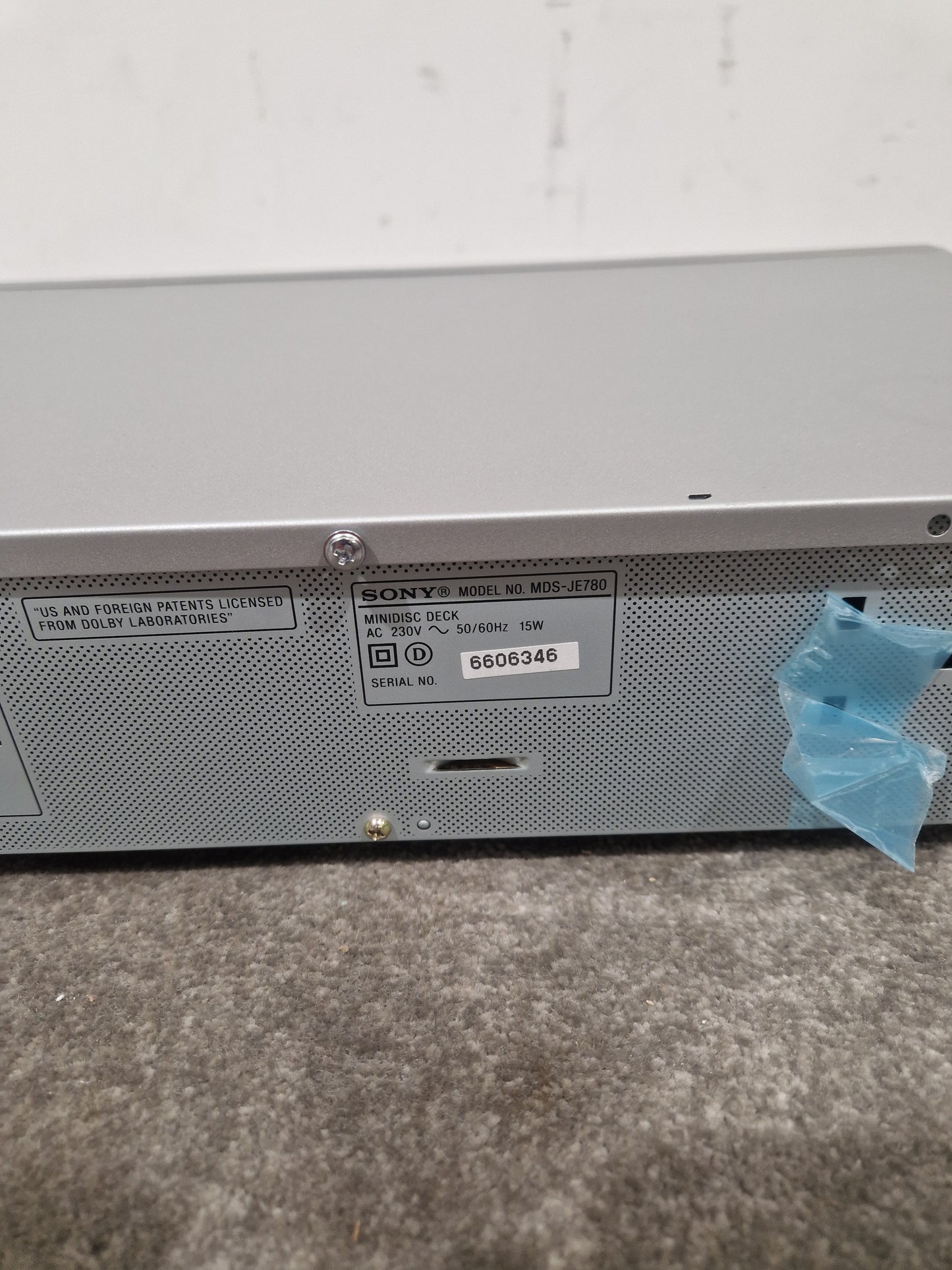 Sony MDS-JE780 - MiniDisc Player - Spares or Repair w/ Remote