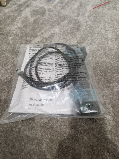 Sony MDS-JE780 - MiniDisc Player - Spares or Repair w/ Remote