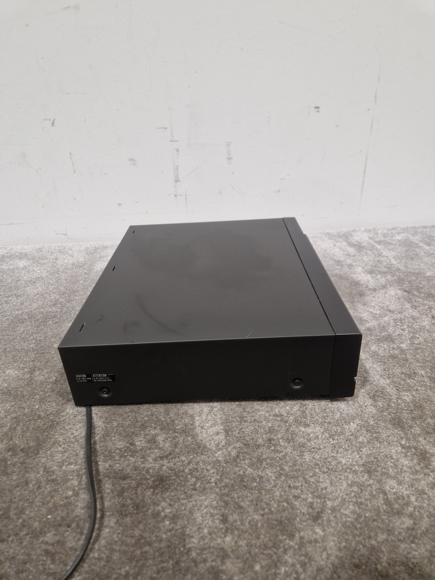 Sony CDP-M18 - Compact Disc Player - Excellent w/ Power Supply