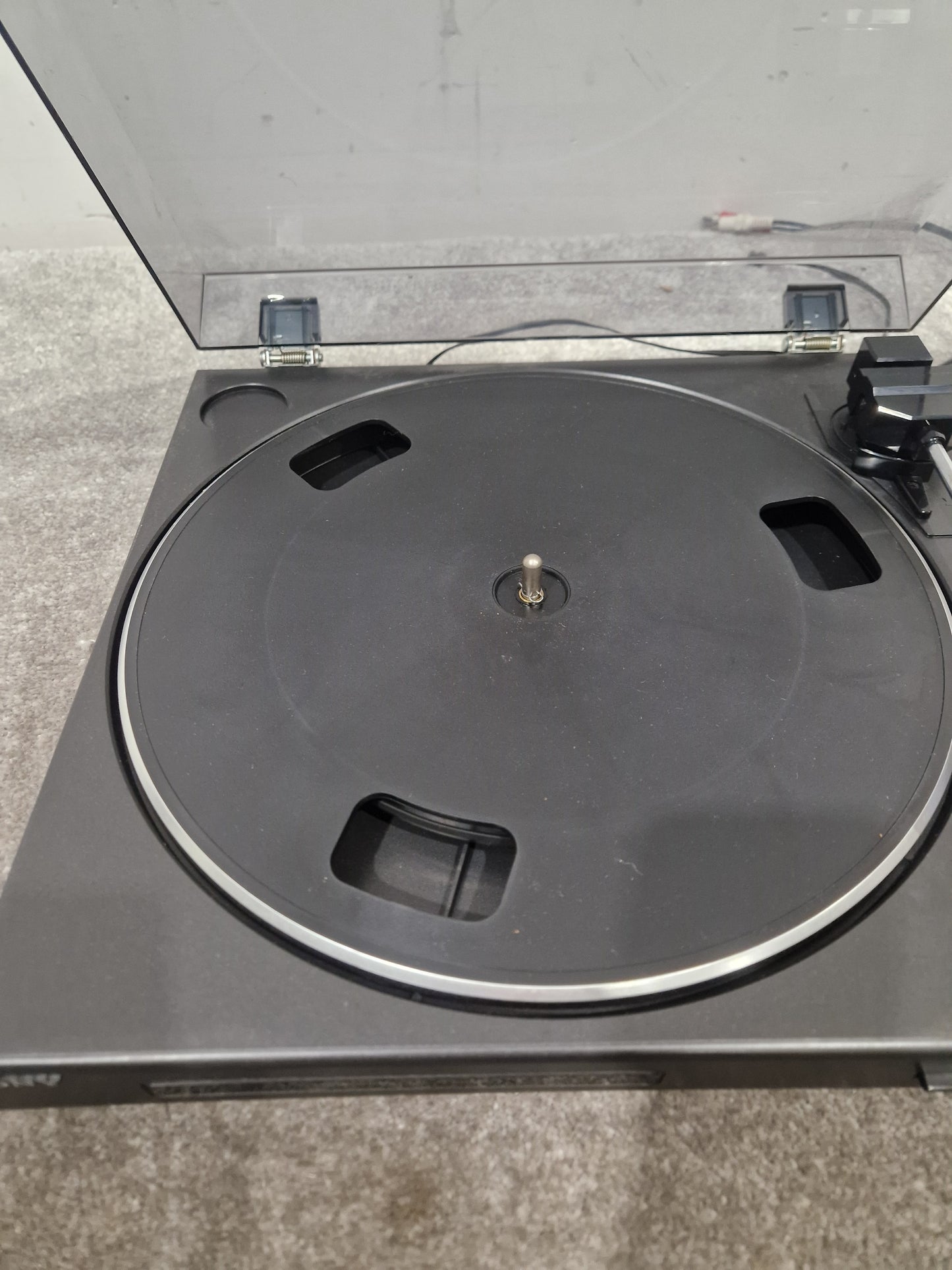 Sony PS-LX43P - Hi-Fi Turntable - Excellent w/ Power Supply