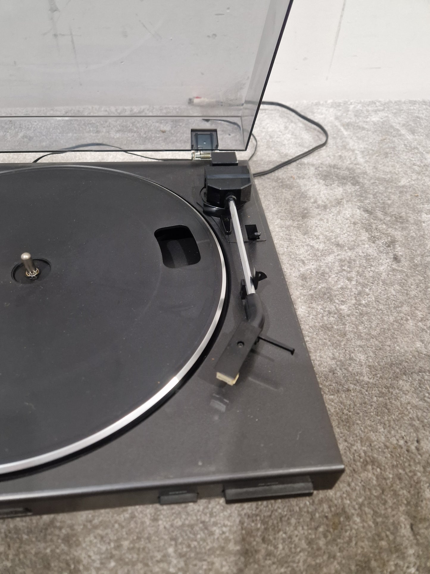 Sony PS-LX43P - Hi-Fi Turntable - Excellent w/ Power Supply
