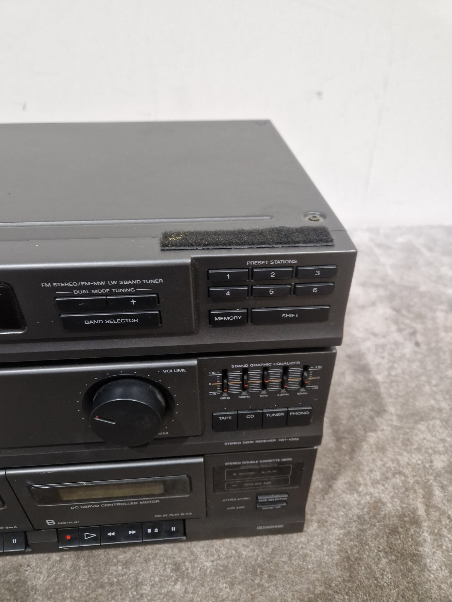 Sony LBT-V202 Stereo System - Classic Audio Setup - Fair (Read Description)