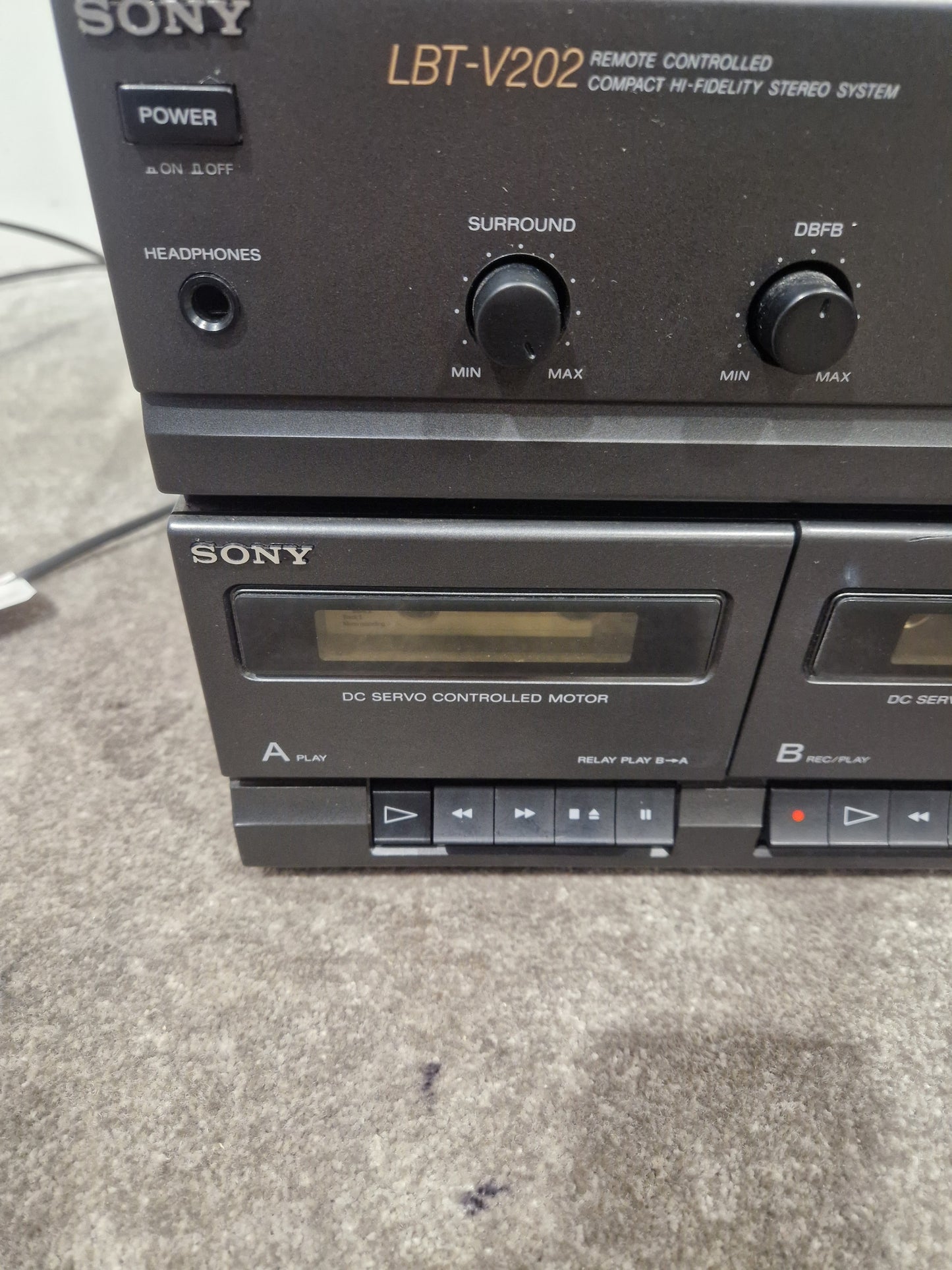 Sony LBT-V202 Stereo System - Classic Audio Setup - Fair (Read Description)