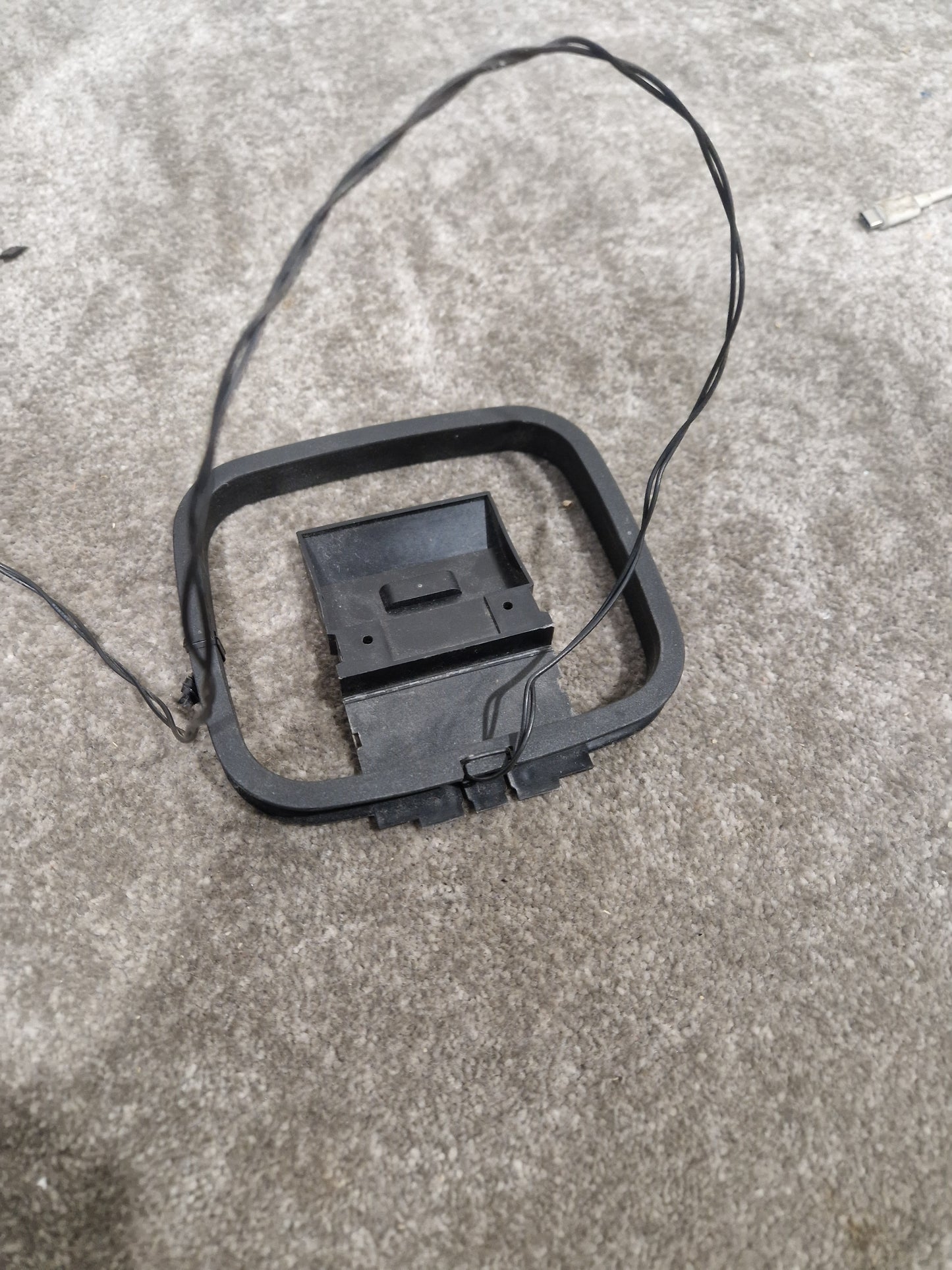 Sony LBT-V202 Stereo System - Classic Audio Setup - Fair (Read Description)