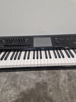 Korg Kronos 2 73 - Advanced Synth Workstation - Very Good w/ Power Supply, Manual, CDs - Image 4