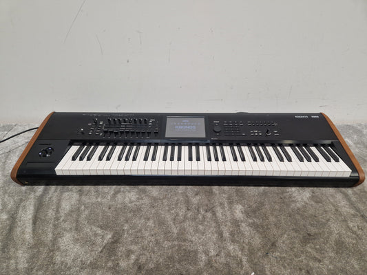 Korg Kronos 2 73 - Advanced Synth Workstation - Very Good w/ Power Supply, Manual, CDs