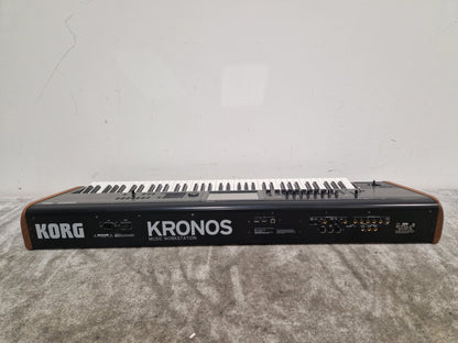 Korg Kronos 2 73 - Advanced Synth Workstation - Very Good w/ Power Supply, Manual, CDs