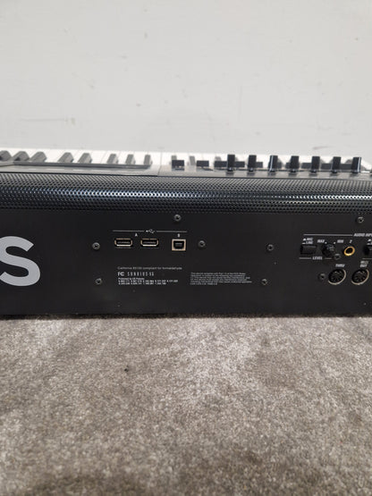 Korg Kronos 2 73 - Advanced Synth Workstation - Very Good w/ Power Supply, Manual, CDs