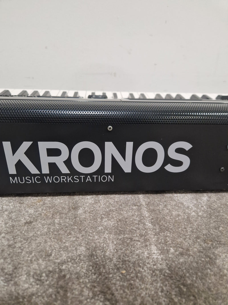 Korg Kronos 2 73 - Advanced Synth Workstation - Very Good w/ Power Supply, Manual, CDs - Image 18