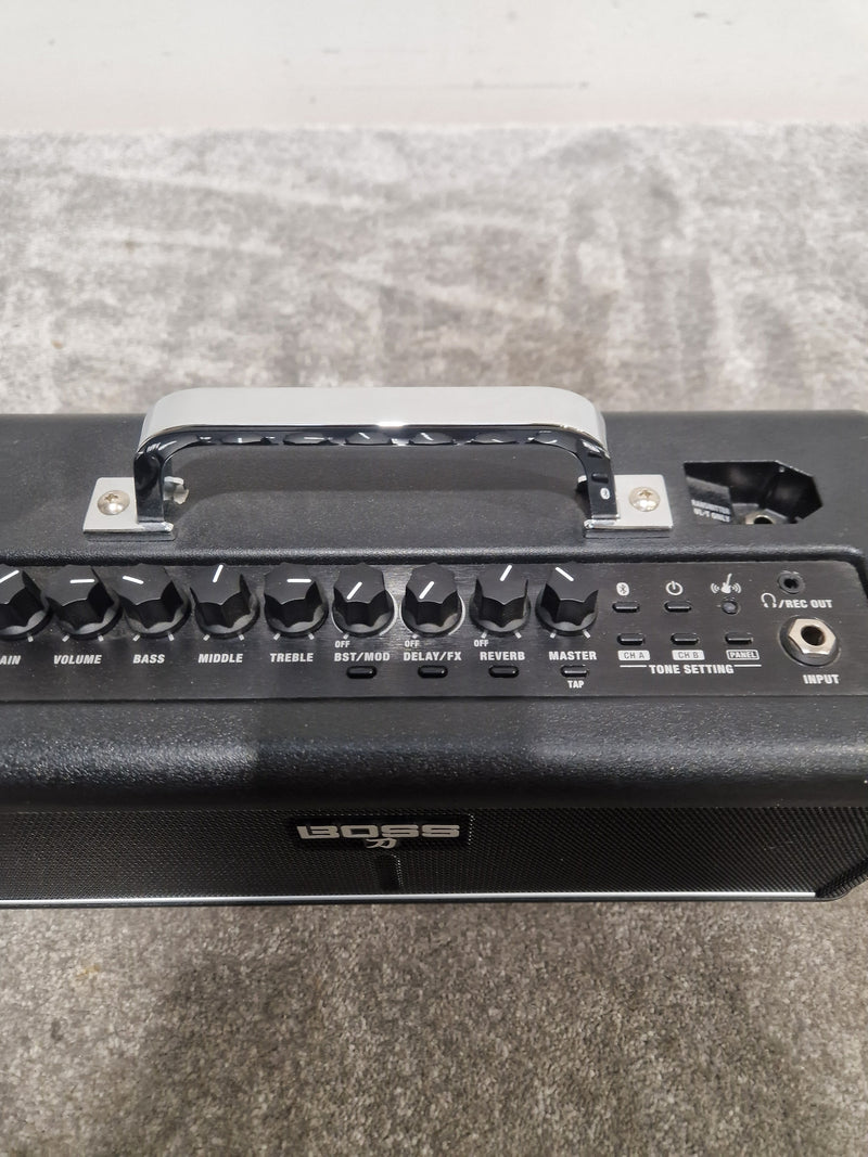 Boss Katana Air - Wireless Guitar Amplifier - Excellent w/ Original Box, Transmitter & Power Supply - Image 14