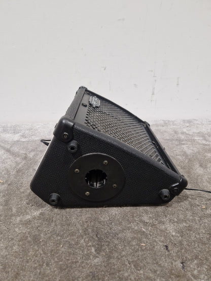 Artec PMD3-8 Amplifier - Compact Portable Design - Very Good w/ Power Supply