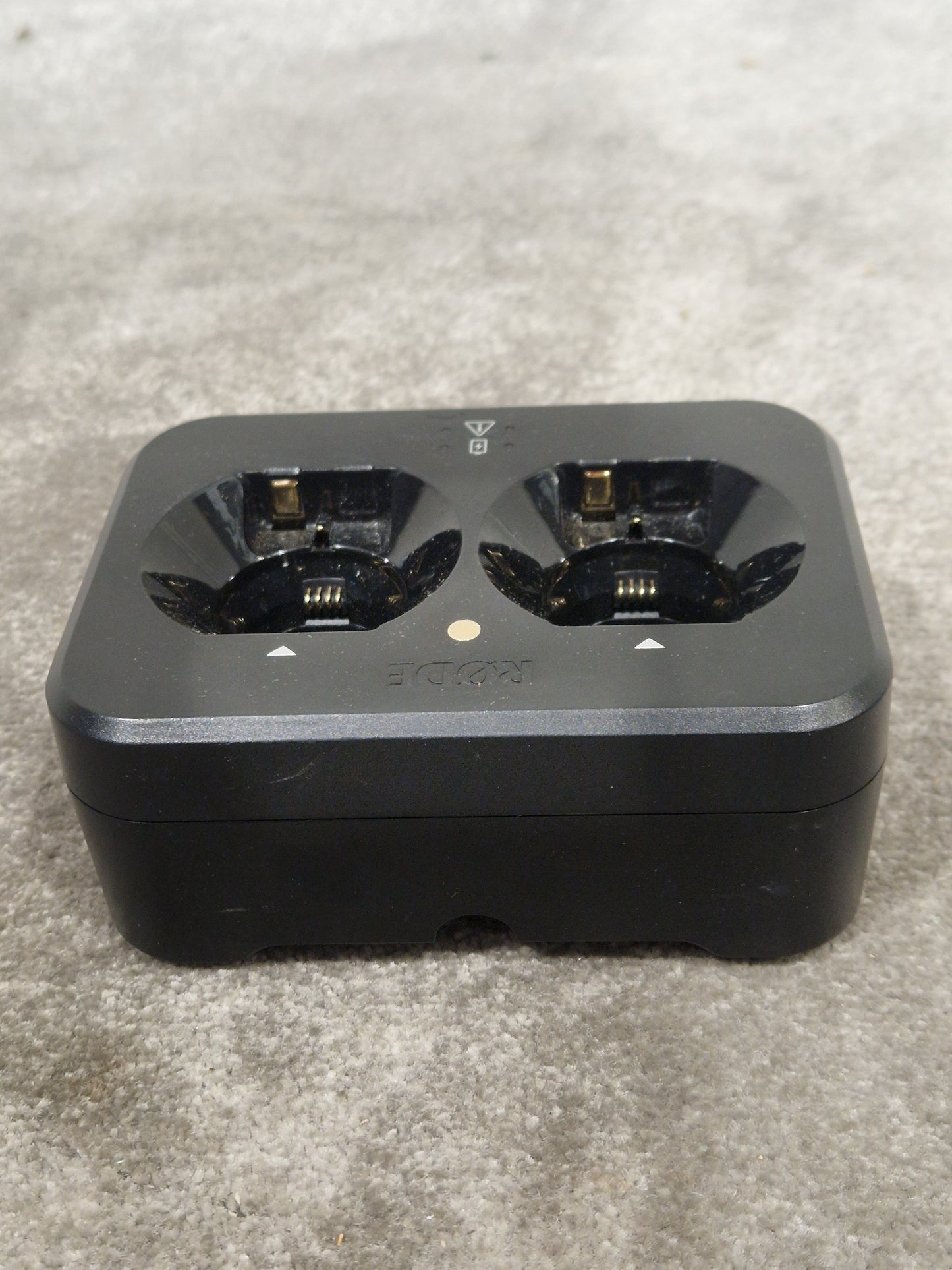 Rode Link TX-M2 Microphone Pair - Wireless Digital System - Excellent w/ Battery Packs & Recharge Hub