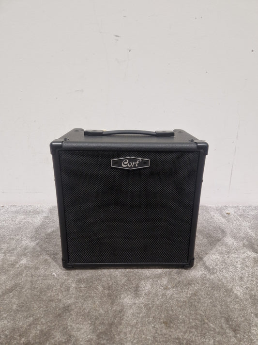 Cort CM20B - 20W Bass Combo Amp - Excellent w/ Power Supply