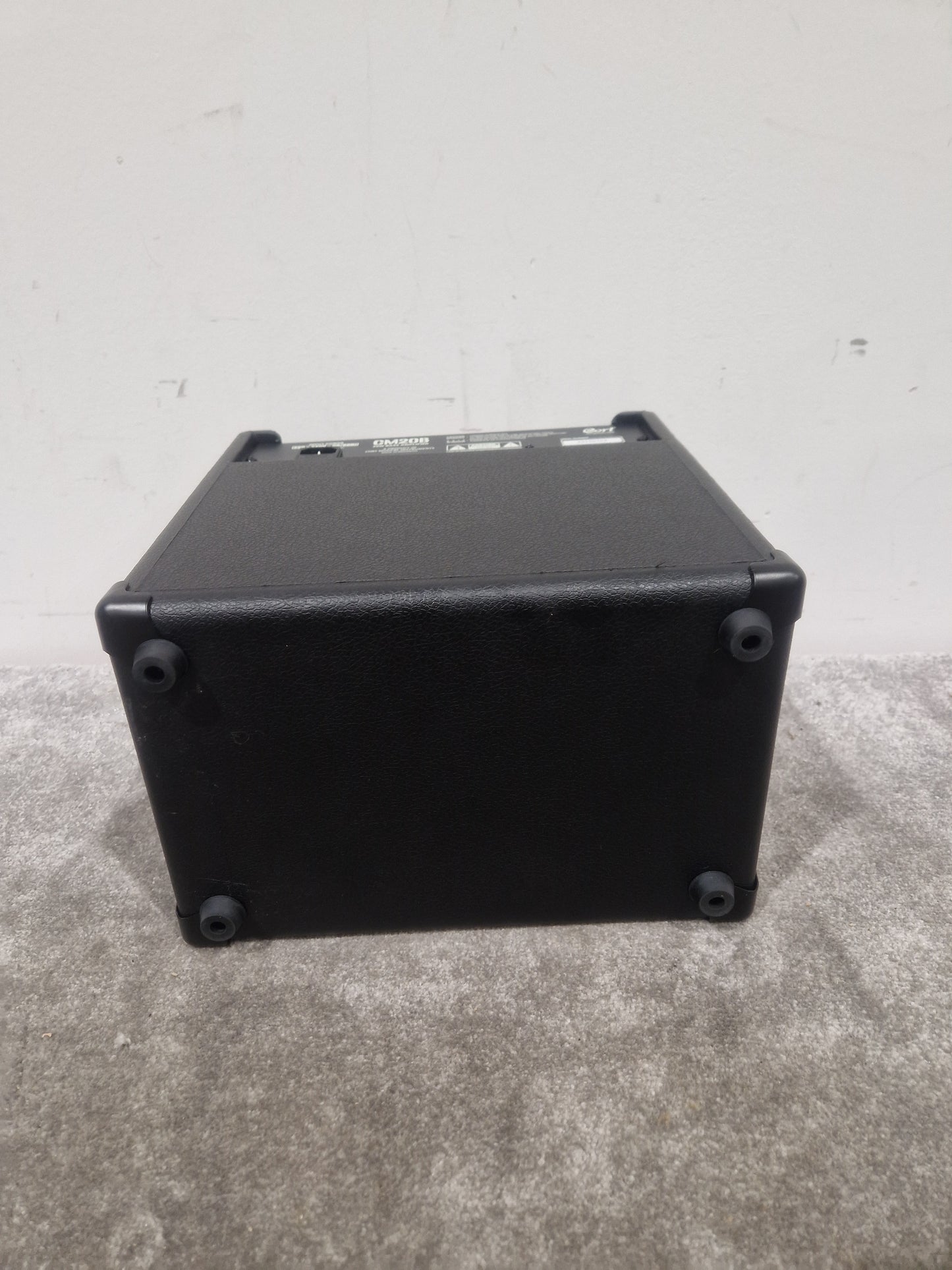 Cort CM20B - 20W Bass Combo Amp - Excellent w/ Power Supply