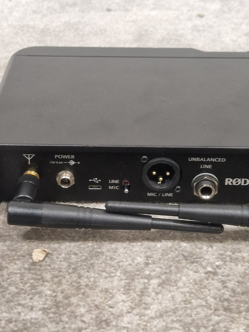 Rodelink RX-DT Transmitter - Professional Audio Transmitter - Good w/ Power Supply - Image 6