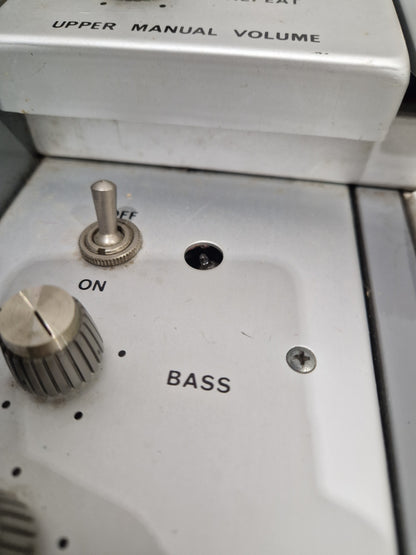 CRB Diamond 800 Organ - Rare Reverse Keys Model - Good w/ Power Supply & Hard Case