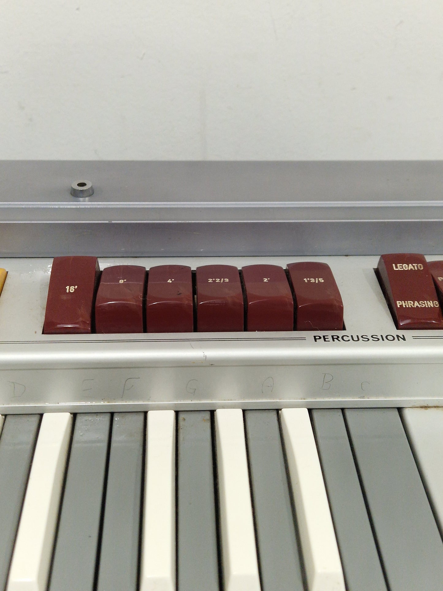 CRB Diamond 800 Organ - Rare Reverse Keys Model - Good w/ Power Supply & Hard Case