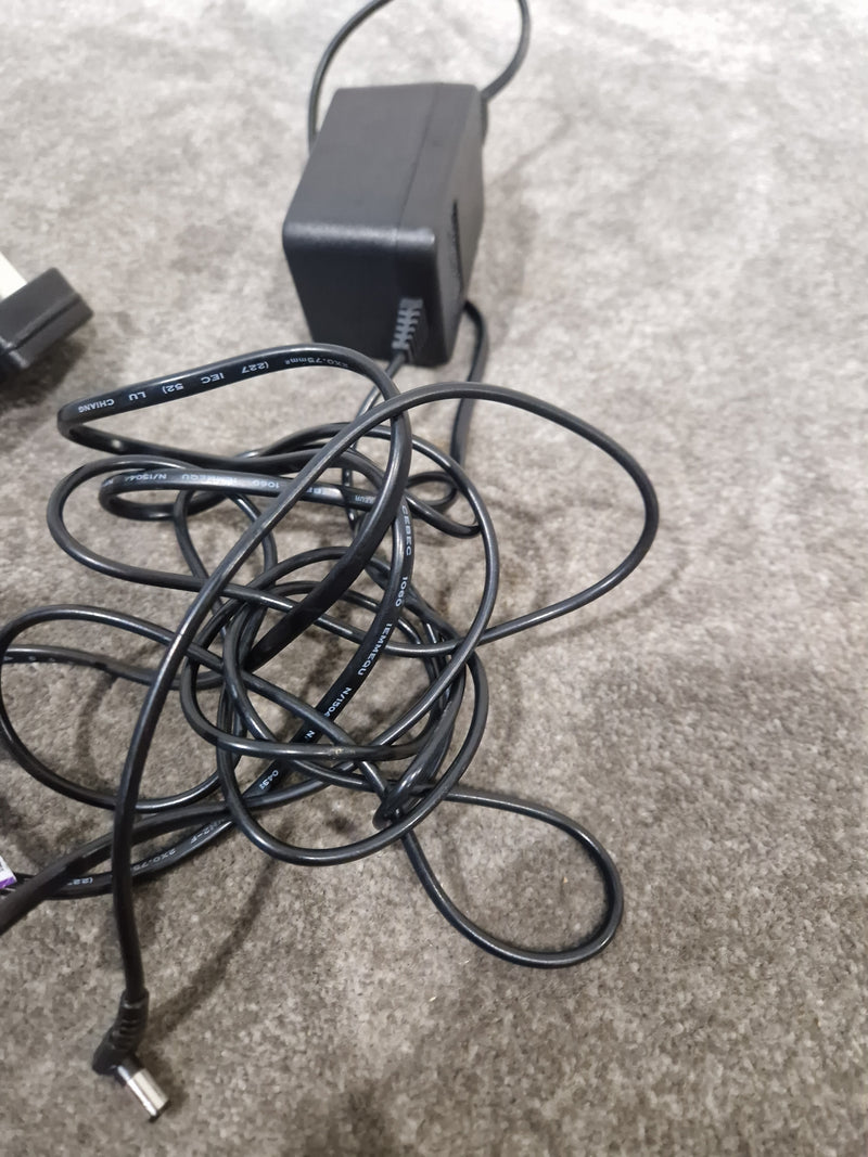 Line 6 Variax AC/AC Adaptor Mka-91200uk 9VAC - Reliable Power Supply - Excellent - Image 5