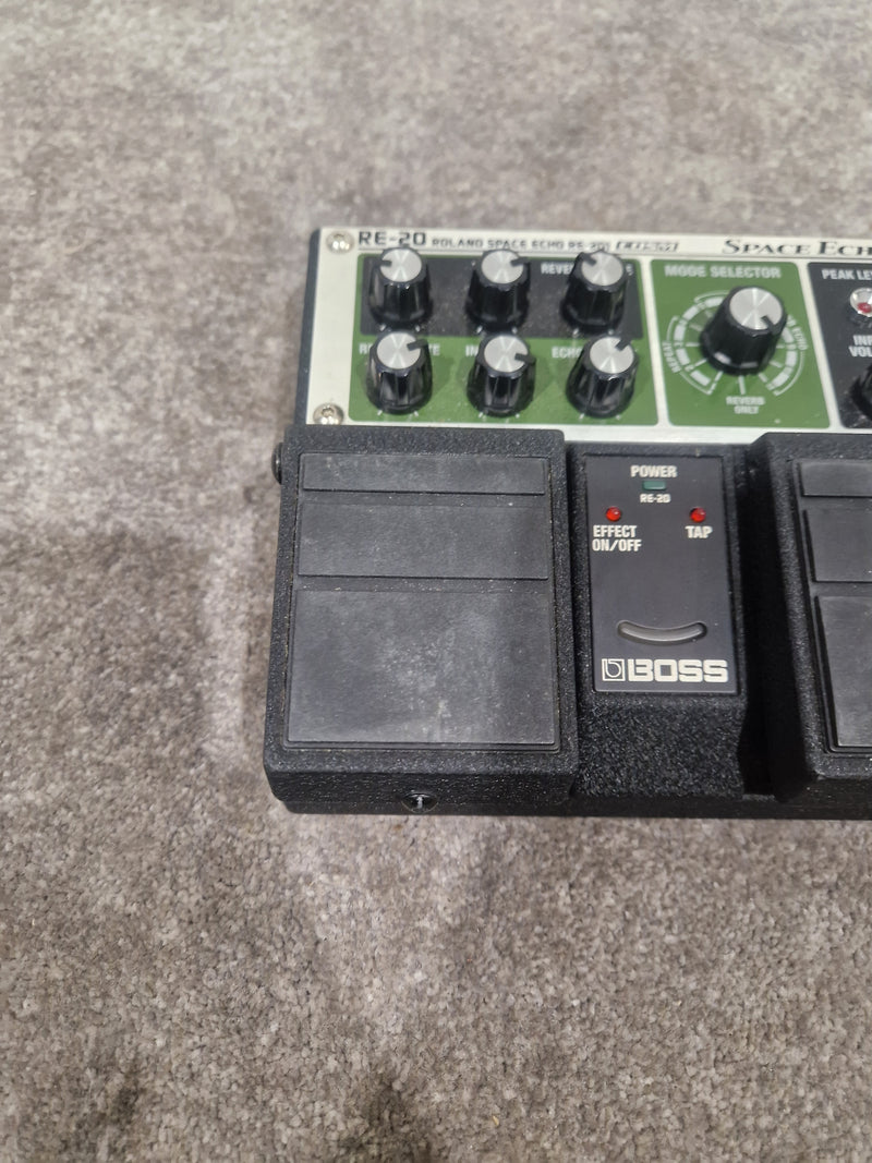 Boss RE‑20 Space Echo – Iconic Tape Delay – Very Good - Image 2