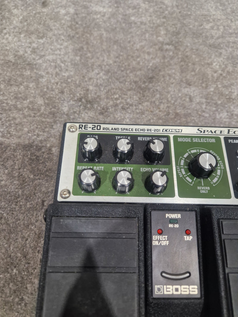 Boss RE‑20 Space Echo – Iconic Tape Delay – Very Good - Image 3