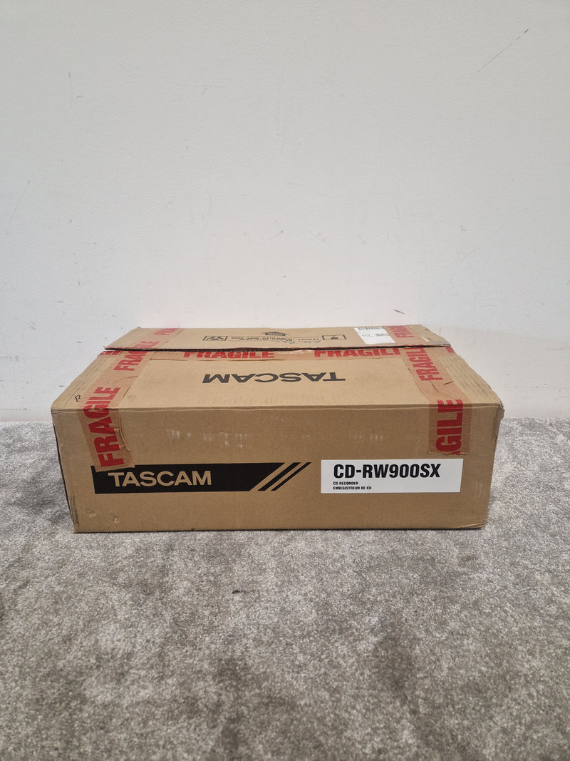 Tascam CDRW900SX - Professional CD Recorder - Excellent w/ Original Box & Power Supply - Image 9