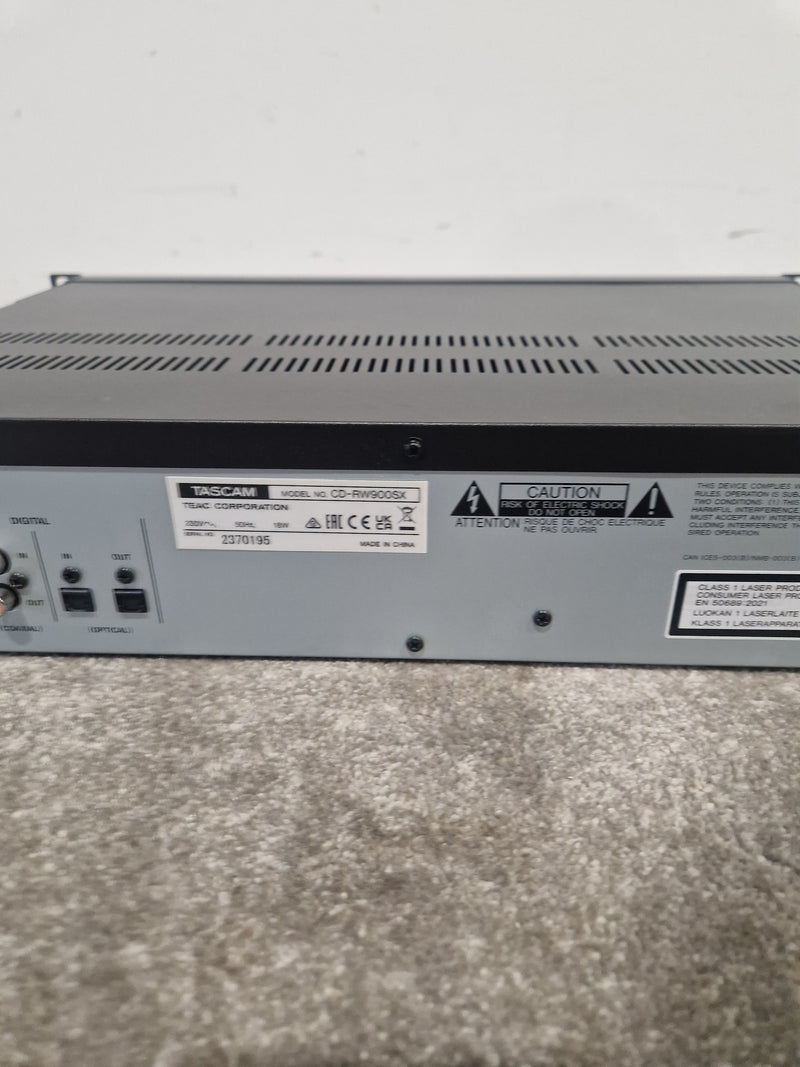 Tascam CDRW900SX - Professional CD Recorder - Excellent w/ Original Box & Power Supply - Image 3
