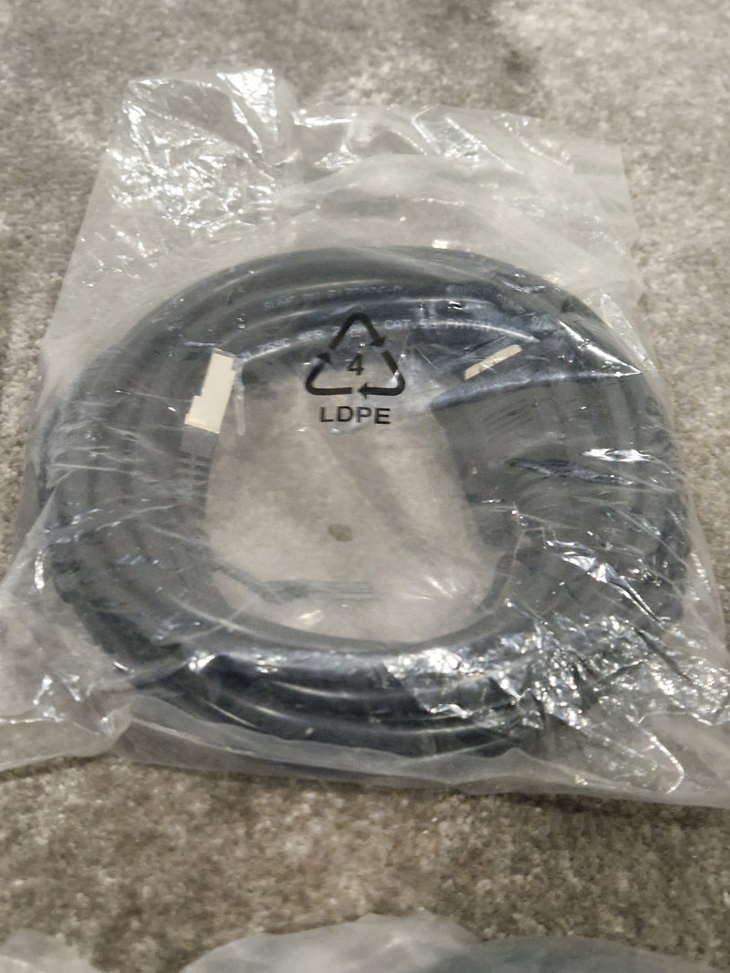 VGA TO Ethernet (RJ45) Cable Set OF 3 - High-Speed Data Transfer - Excellent w/ Original Packaging - Image 10