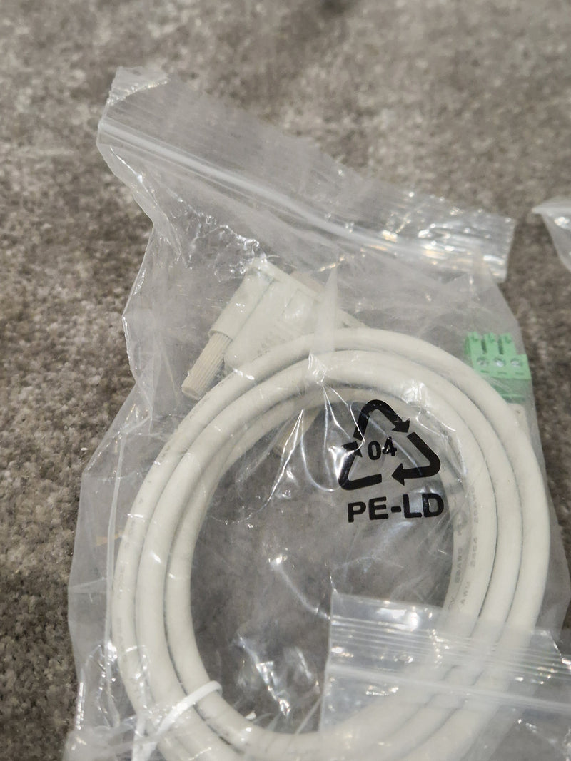 VGA TO Phoenix Cable Set OF 3 - Professional Signal Conversion - Excellent w/ Original packaging - Image 6