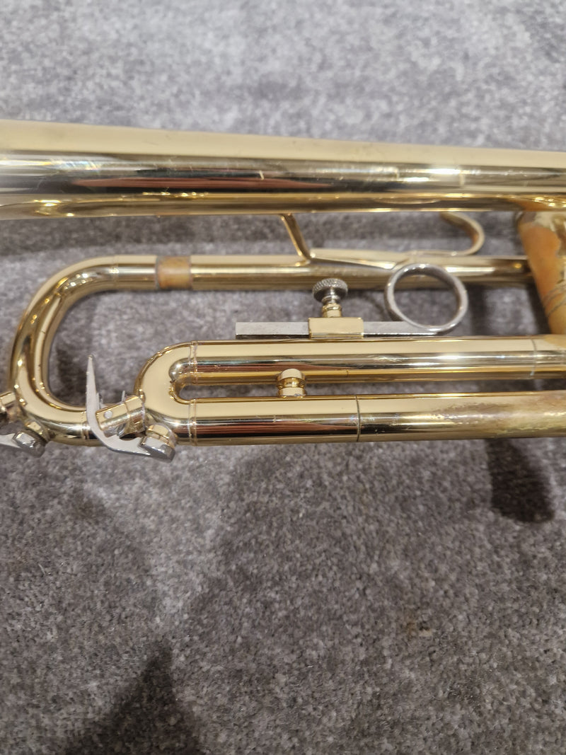 Elkhart Series 2 Vintage Brass Trumpet - Well-Preserved Craftsmanship - Good w/ Hard Case - Image 6