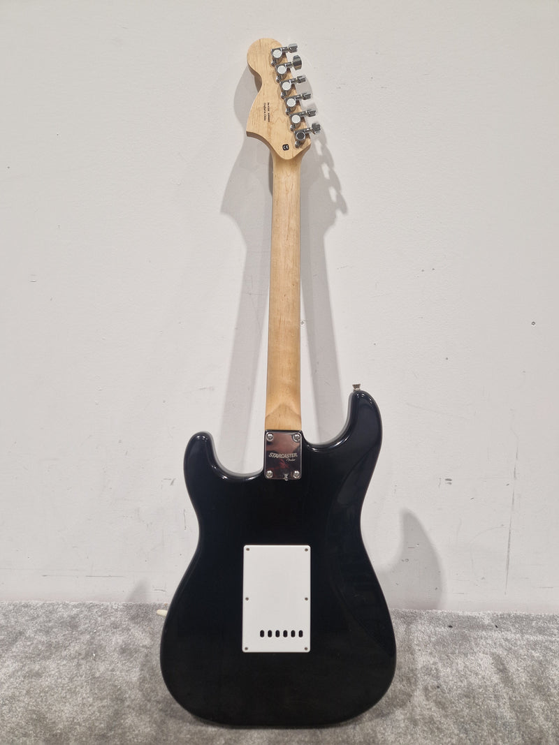 Fender Star-Caster Strat Black Made IN China - Solid Body Electric Guitar - Excellent w/ Soft Case & Whammy Bar - Image 3