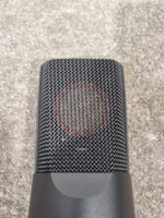 SE X1 S Vocal Pack - Studio Condenser Microphone - Excellent w/ Original Box & Shock mount - Image 2