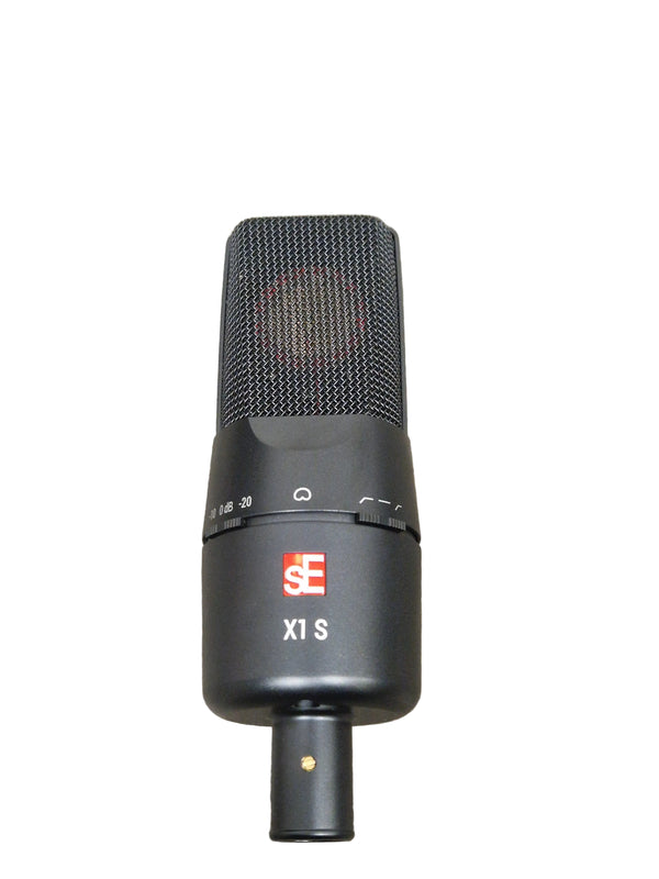 SE X1 S Vocal Pack - Studio Condenser Microphone - Excellent w/ Original Box & Shock mount