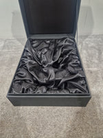 Sennheiser HD-800 - Audiophile Headphones - Very Good w/ Original Box & Hard Case & New Ear Pads - Image 12