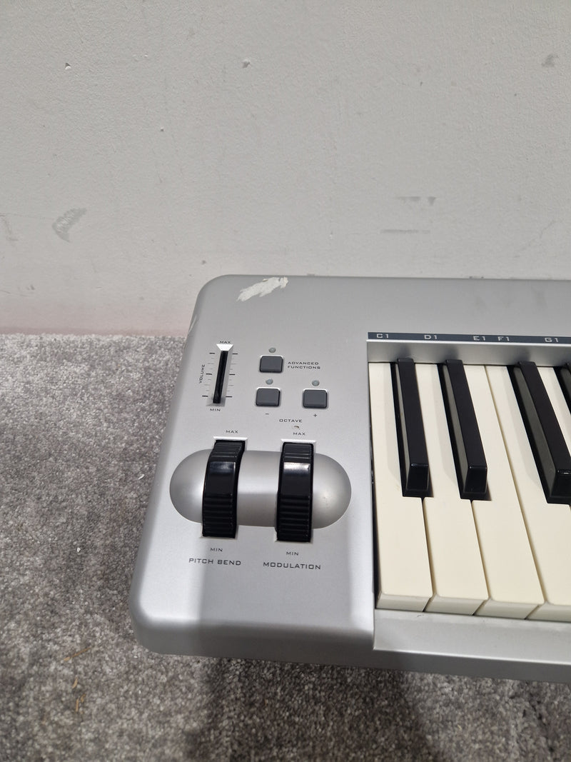 M-AUDIO Key-Station 61-ES - 61-Key USB MIDI Controller - Very Good - Image 9